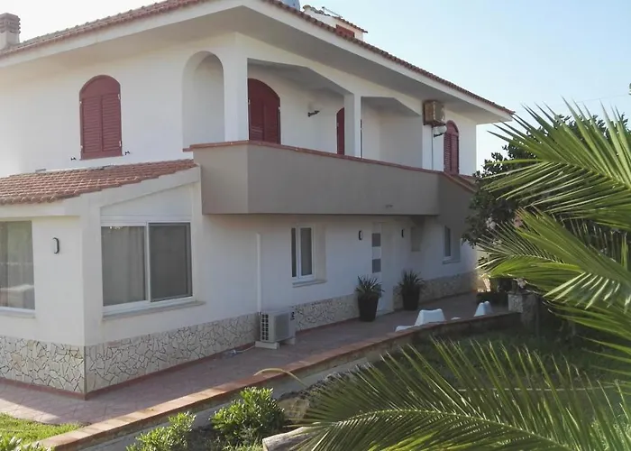 Oda ve Kahvaltı Rizziettu Marzamemi